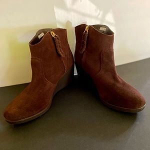 Brown Suede Booties